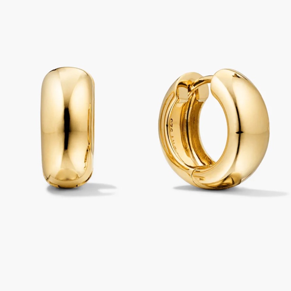 Mejuri Chunky medium hoops